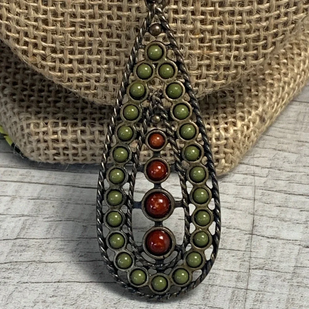 Vintage Style Bronze Teardrop Filigree Pendant Necklace Green Brown Beads 20 In